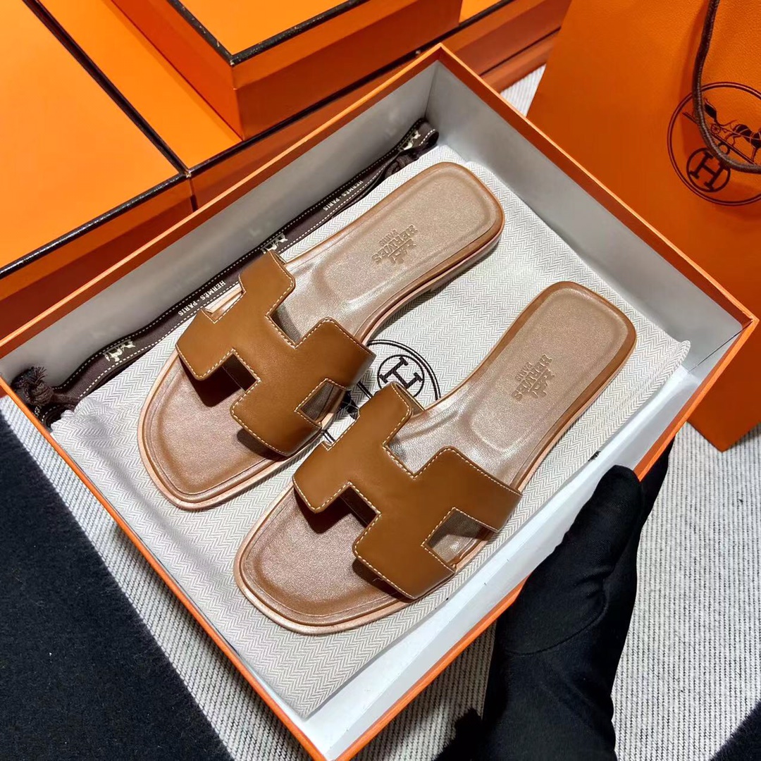 에르메스 올수공 오란 슬리퍼 샌들 스위프트 45